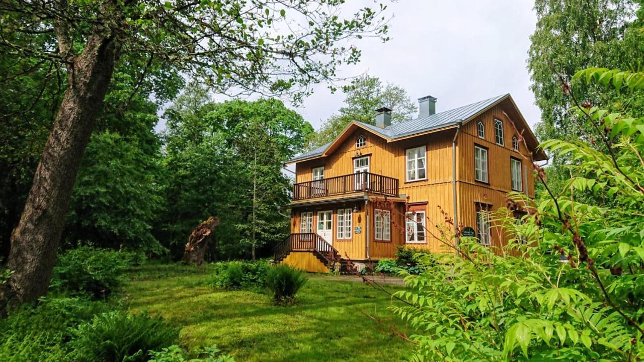 Kirjakkalan Ruukkikylae Hotel Teijo Exterior photo