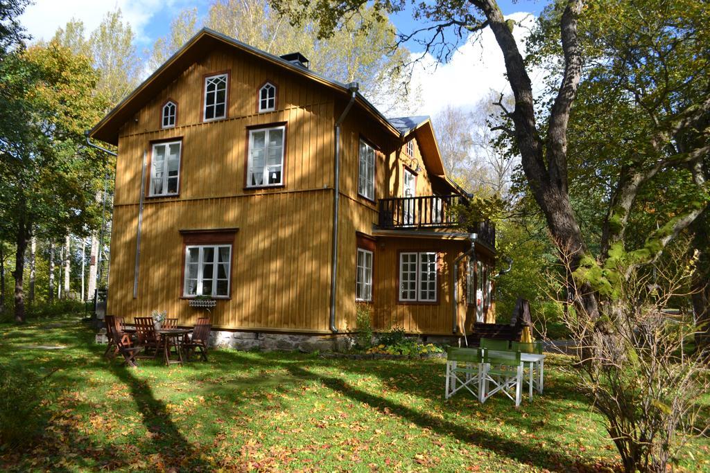 Kirjakkalan Ruukkikylae Hotel Teijo Exterior photo